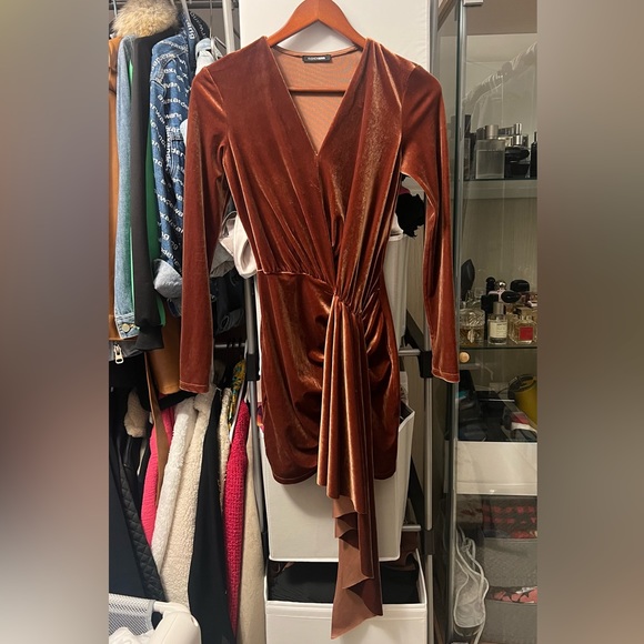 Fashion Nova dress - Picture 1 of 4